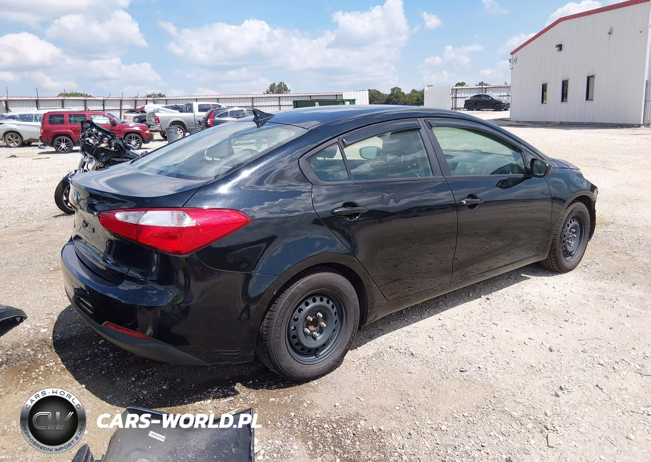 2015 Kia Forte Lx VIN:KNAFK4A69F5428723 - 4