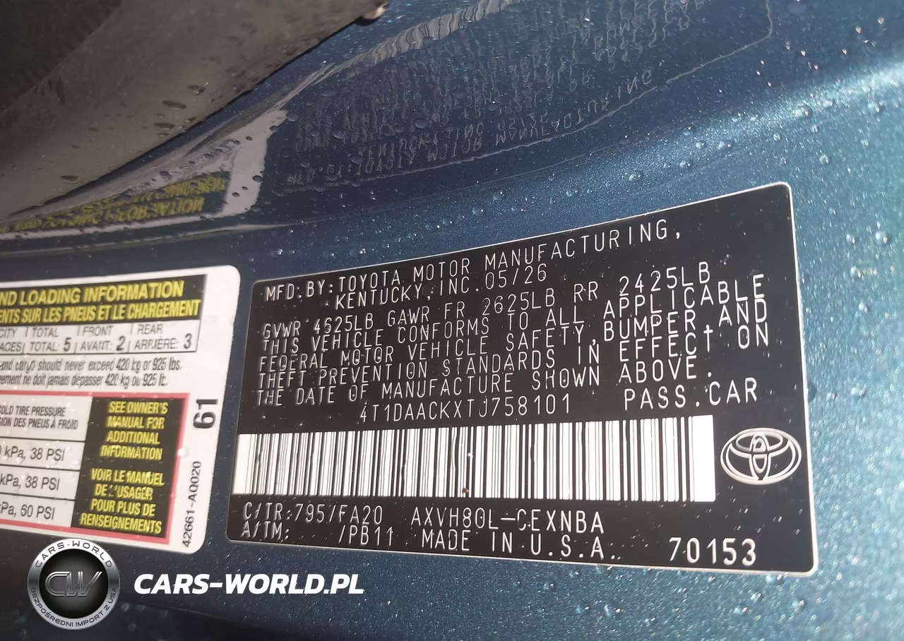 2026 Toyota Camry Le VIN:4T1DAACKXTU758101 - 9