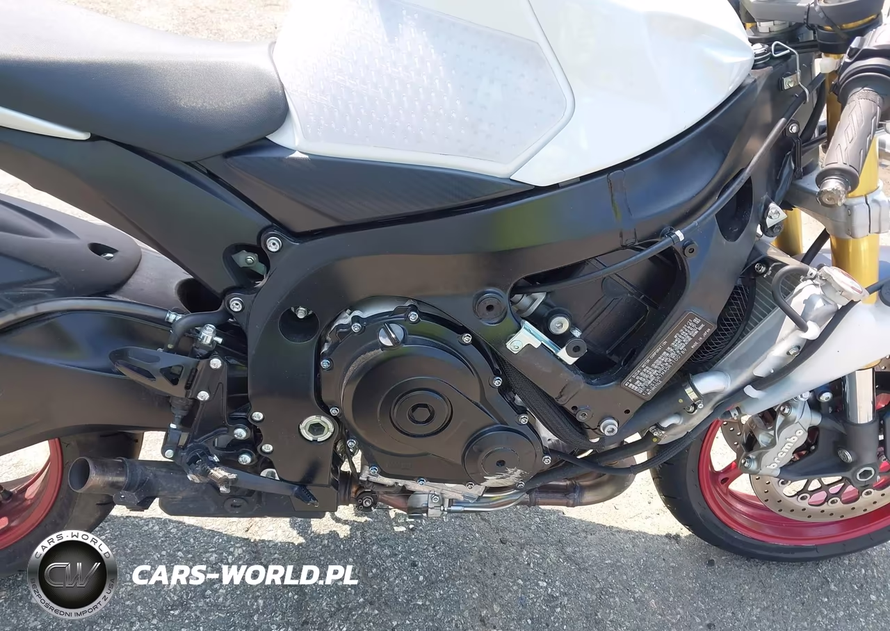 2024 Suzuki Gsx-R750 VIN:JS1GR7MA0R7100789 - 9