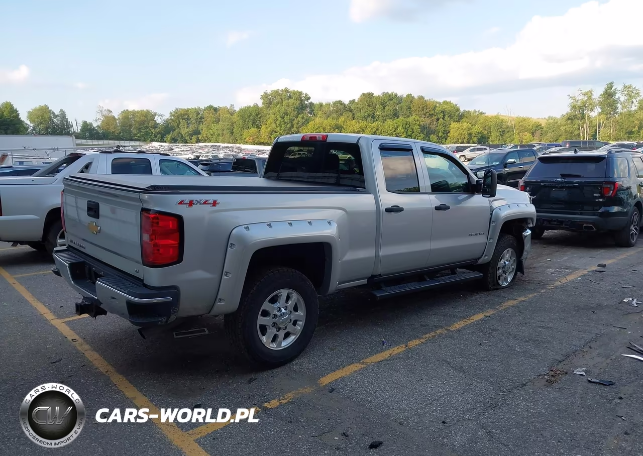 2015 Chevrolet Silverado 2500Hd Lt VIN:1GC2KVEG2FZ131196 - 4