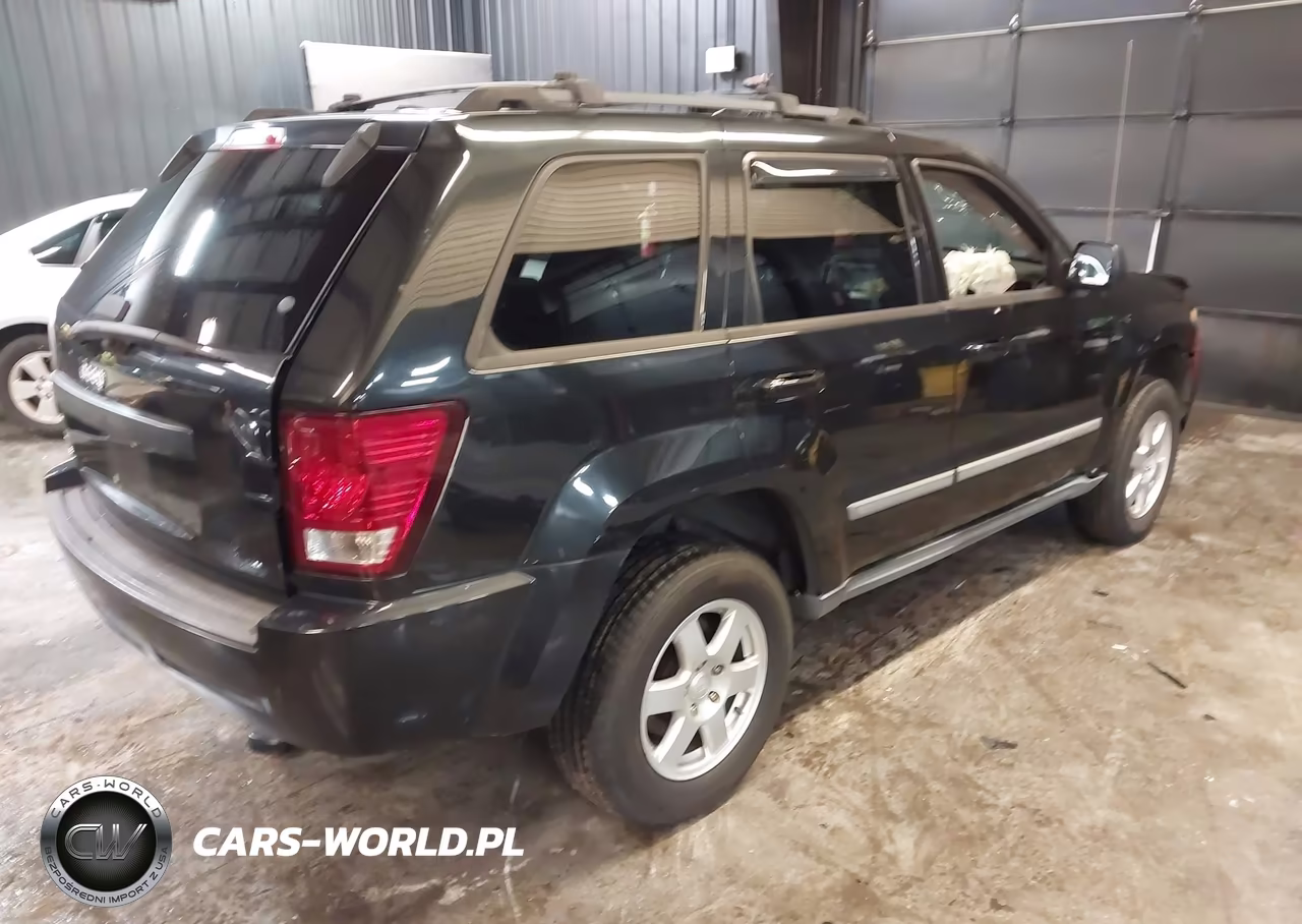 2009 Jeep Grand Cherokee Laredo VIN:1J8GR48KX9C522012 - 4