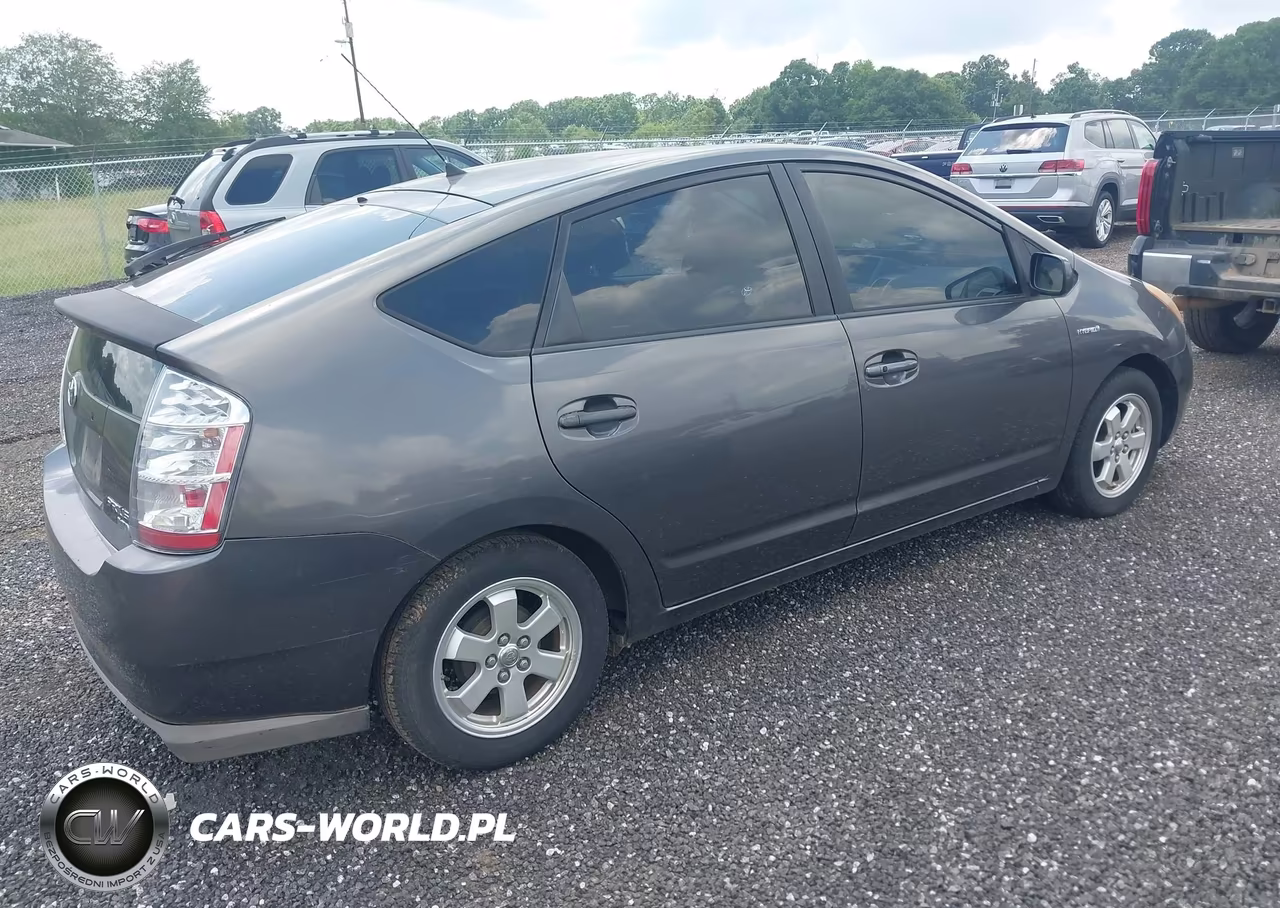 2008 Toyota Prius VIN:JTDKB20U983328660 - 4