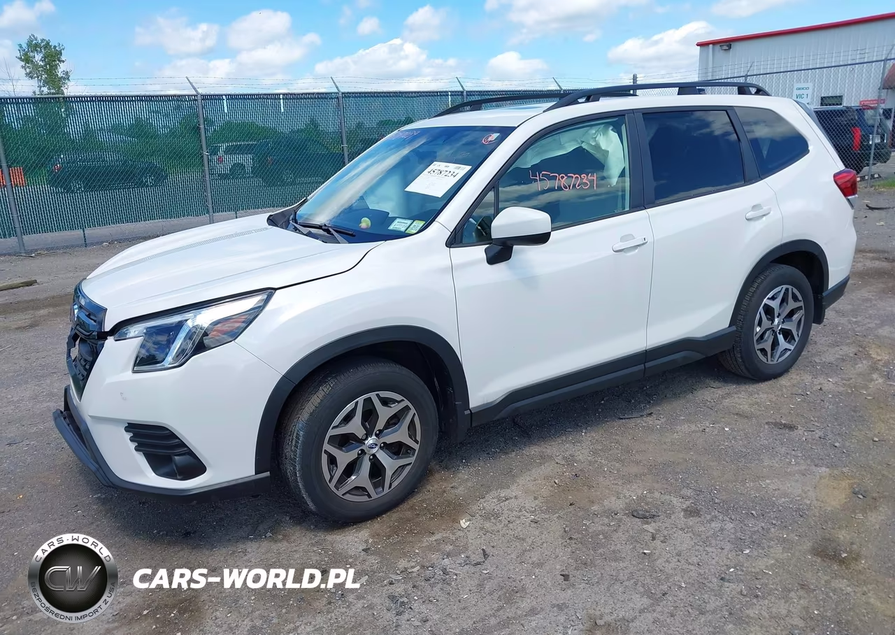 2024 Subaru Forester Premium VIN:JF2SKADCXRH481758 - 2