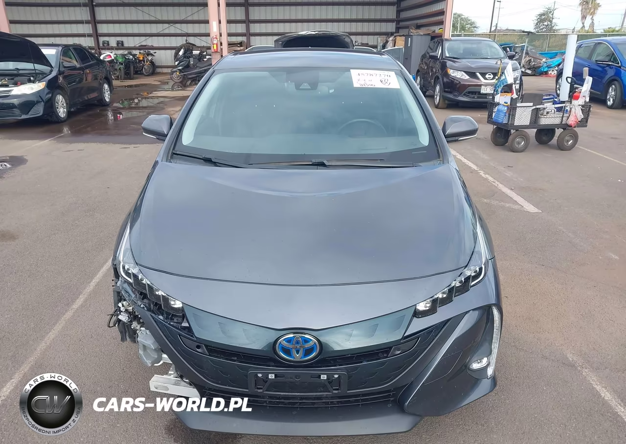 2020 Toyota Prius Prime Limited VIN:JTDKARFP9L3127993 - 13