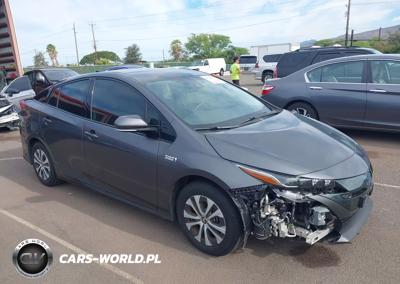 2020 Toyota Prius Prime Limited VIN:JTDKARFP9L3127993 - 18