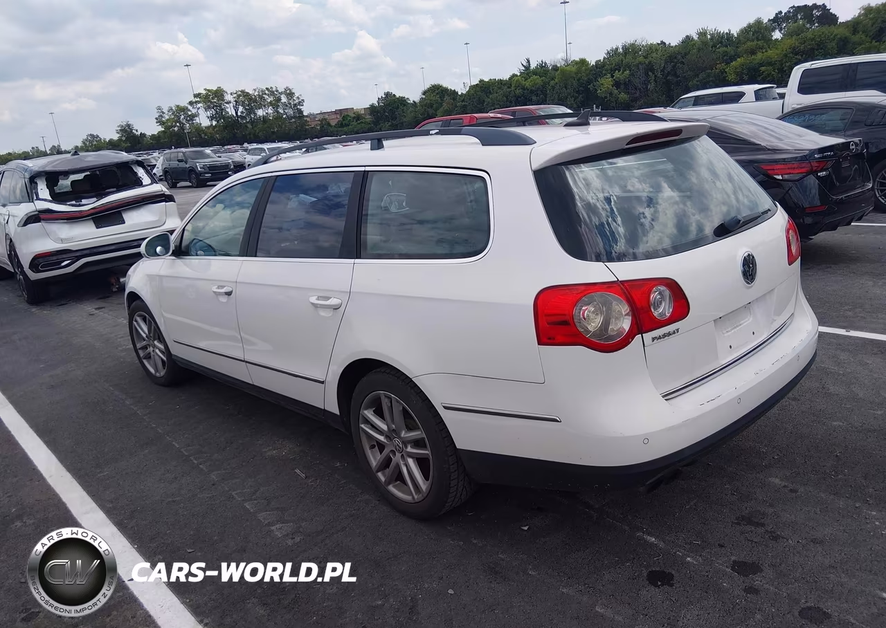 2008 Volkswagen Passat Lux VIN:WVWTK73C18E227475 - 3