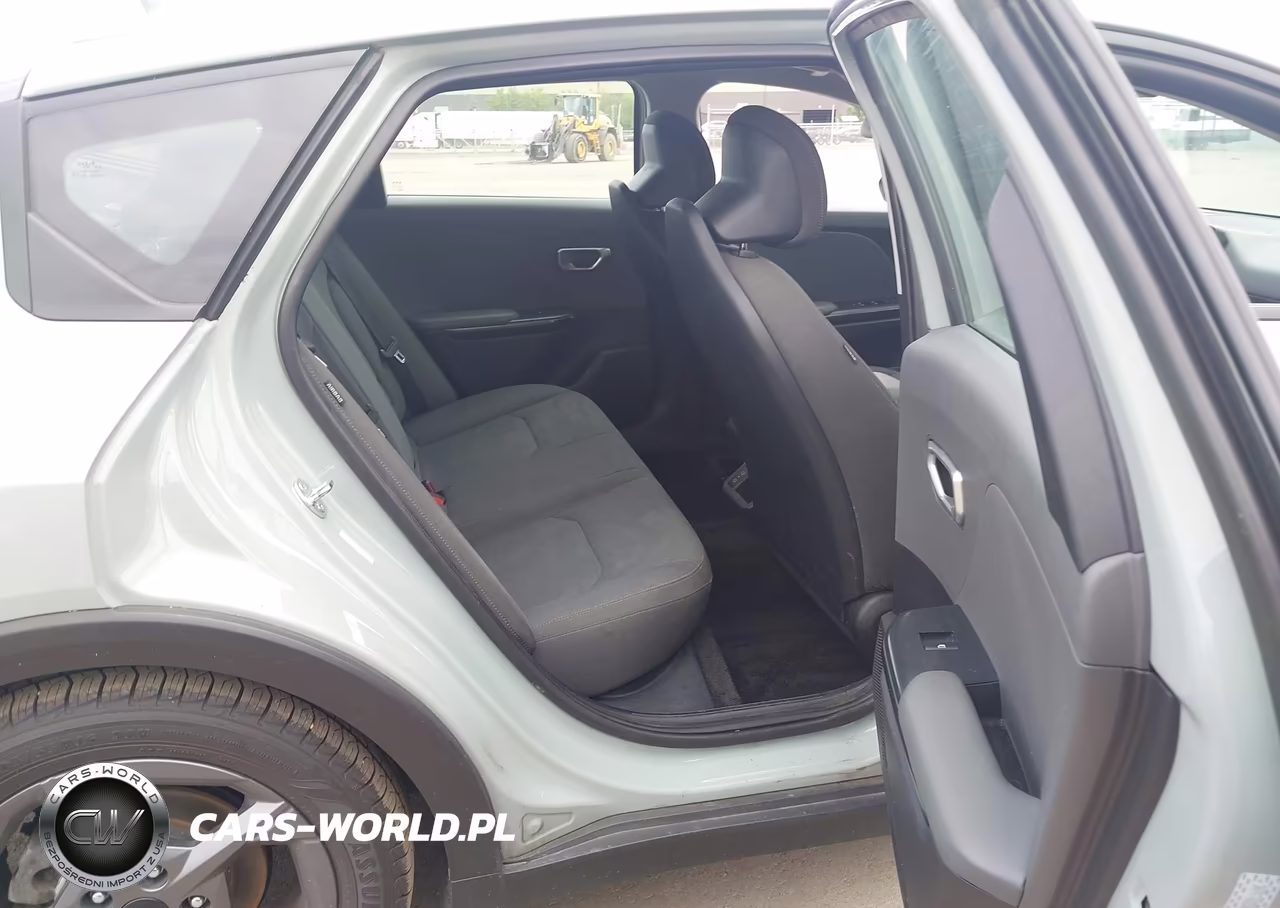 2025 Kia K4 Lxs VIN:3KPFT4DE0SE012285 - 8