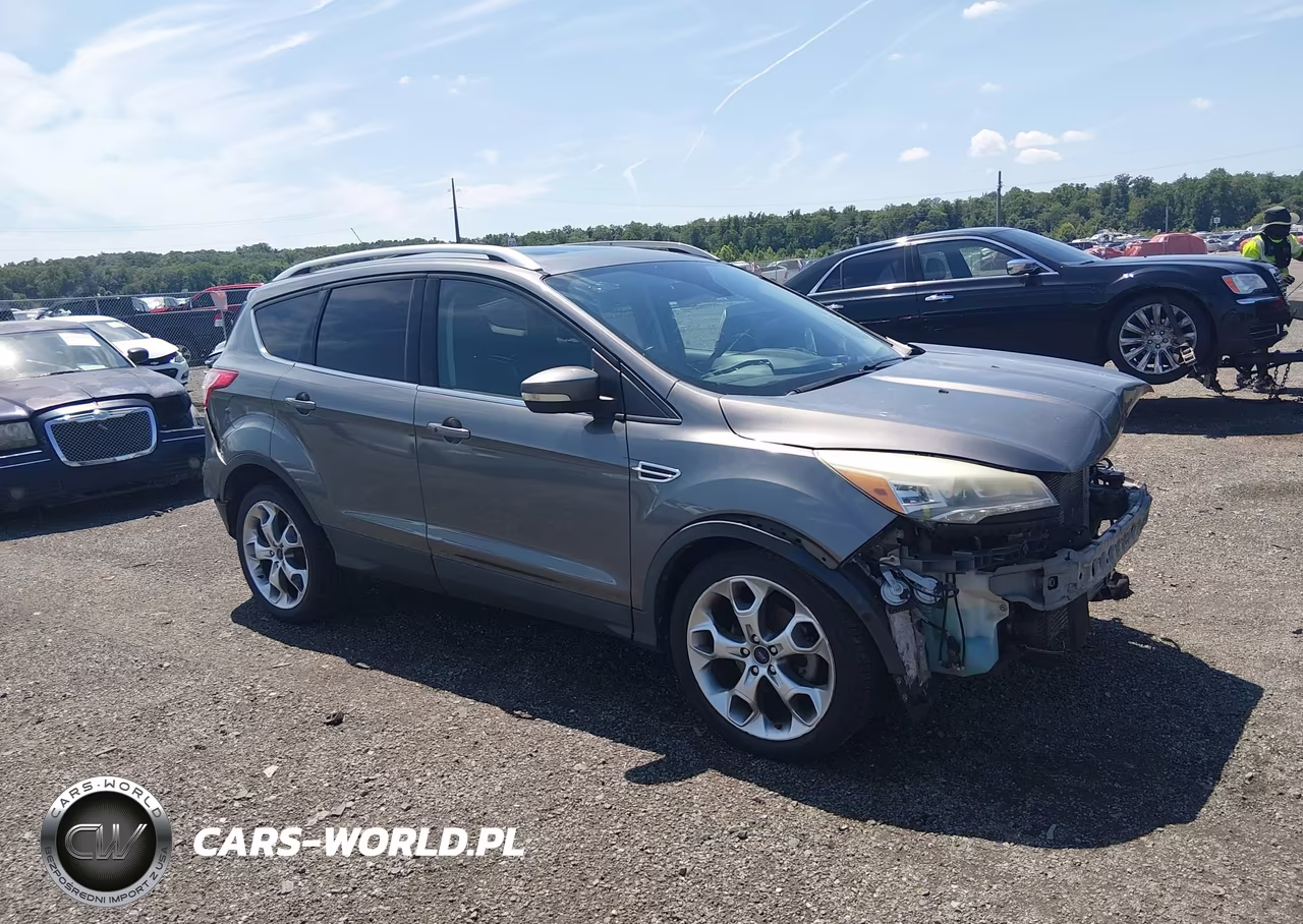 2014 Ford Escape Titanium – zdjęcie 1 z 16