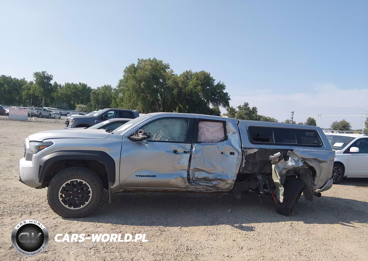 2024 Toyota Tacoma Trd Off Road VIN:3TMLB5JN0RM059946 - 15