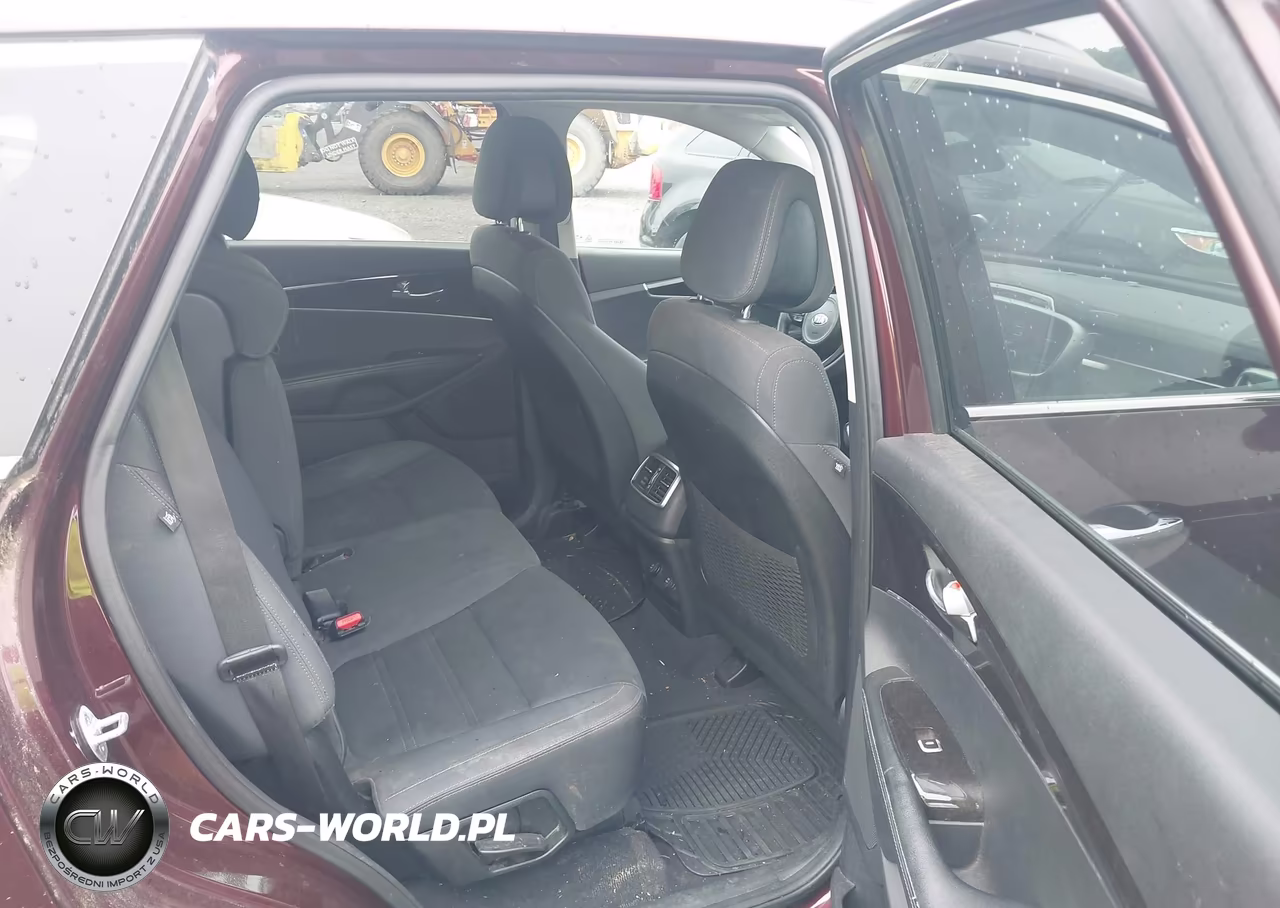 2016 Kia Sorento 3.3L Lx VIN:5XYPGDA51GG173901 - 8
