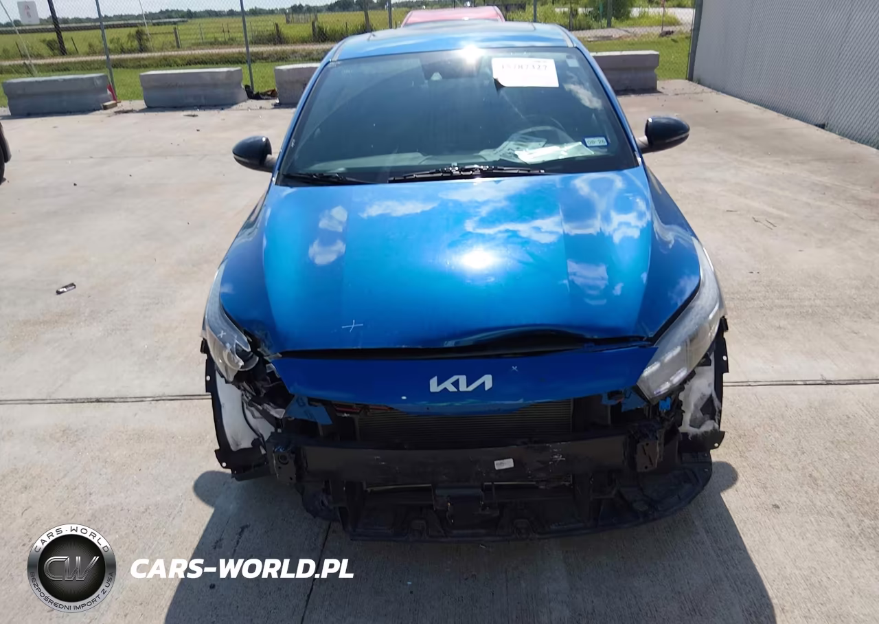 2023 Kia Forte Gt-Line VIN:3KPF54AD4PE528677 - 12