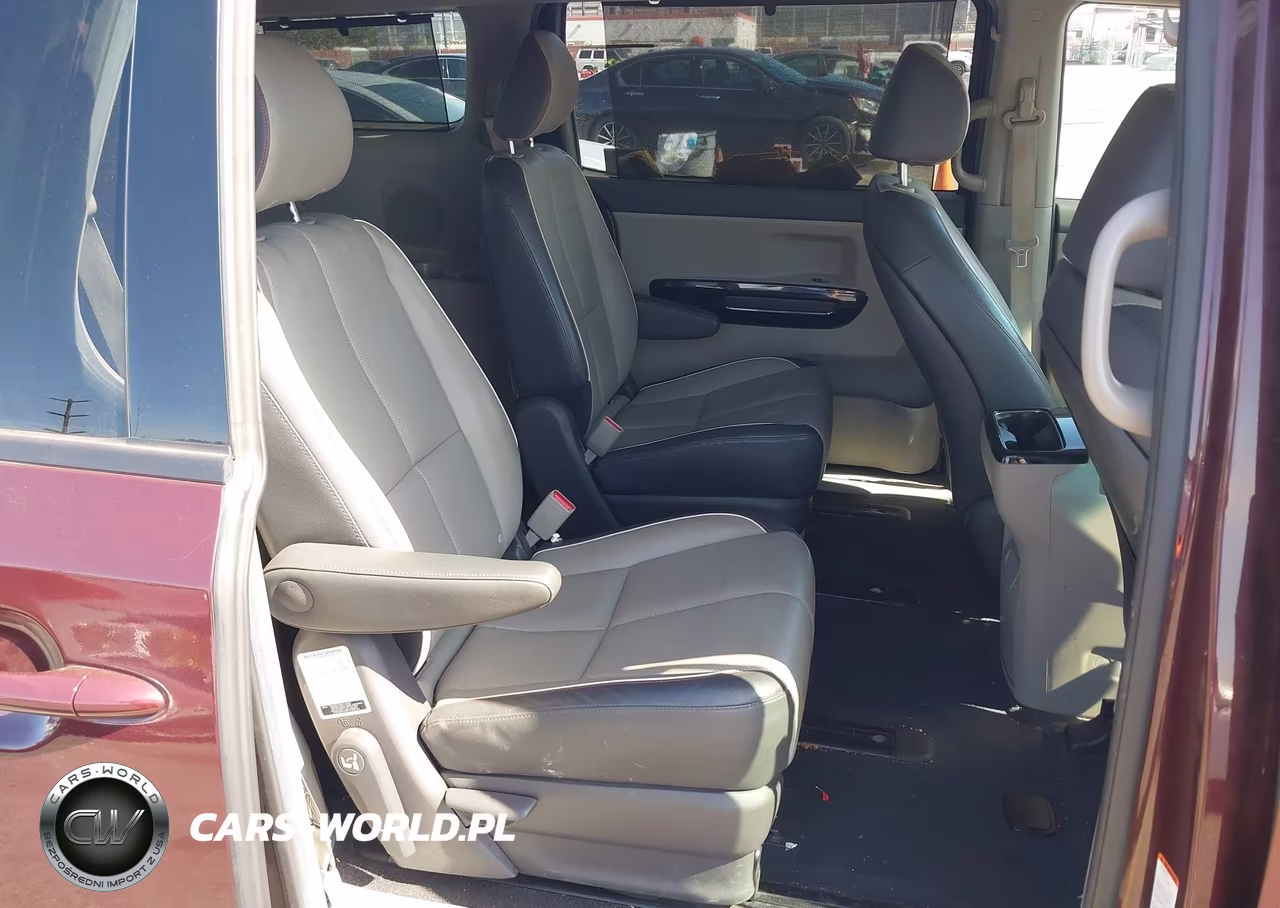 2018 Kia Sedona Ex VIN:KNDMC5C1XJ6399282 - 8