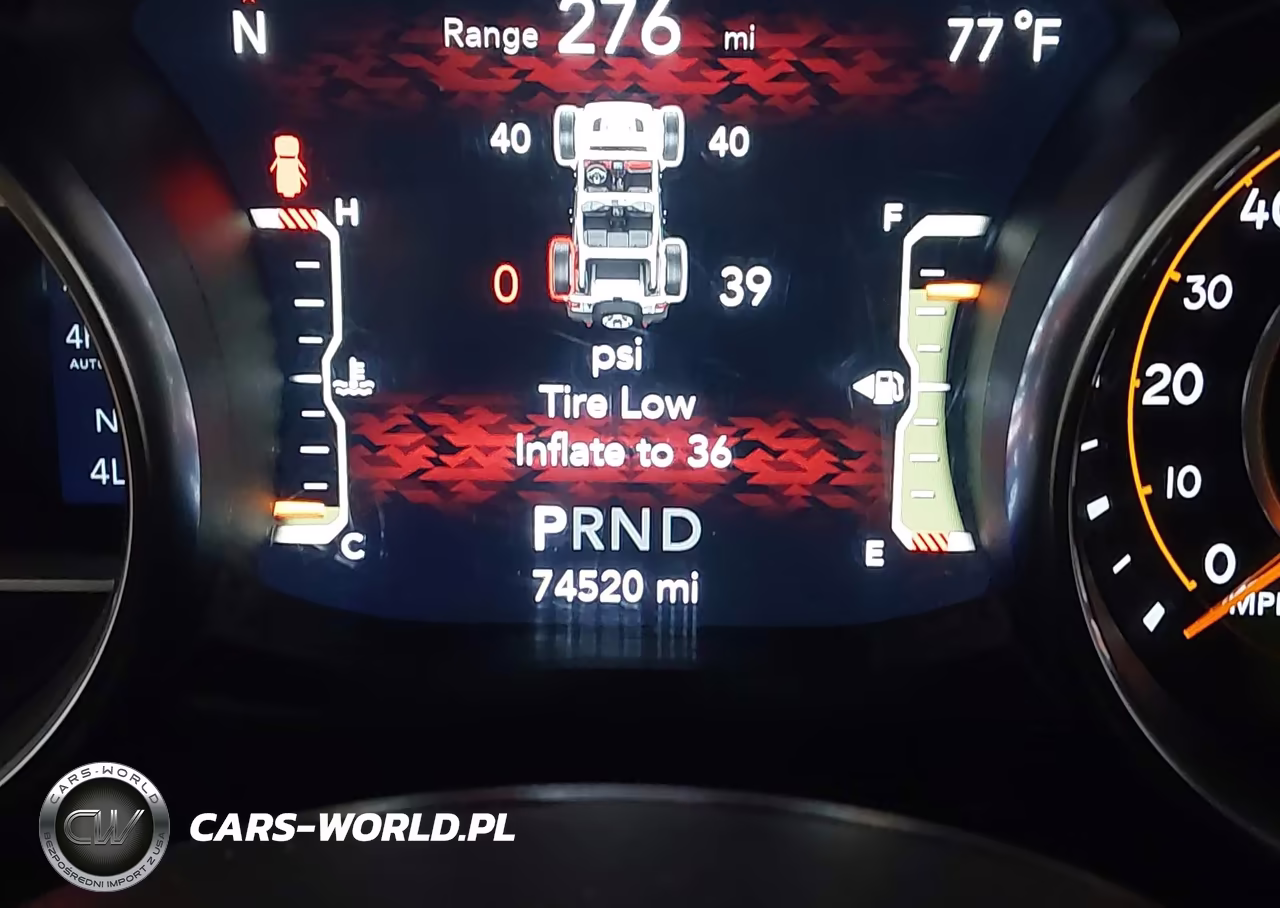 2022 Jeep Wrangler Unlimited Sahara Altitude 4X4 VIN:1C4HJXEG3NW112598 - 15