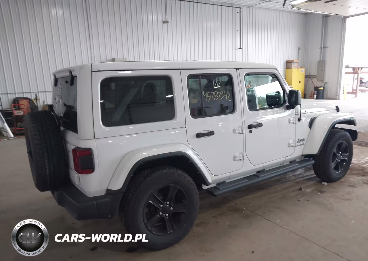 2022 Jeep Wrangler Unlimited Sahara Altitude 4X4 VIN:1C4HJXEG3NW112598 - 4
