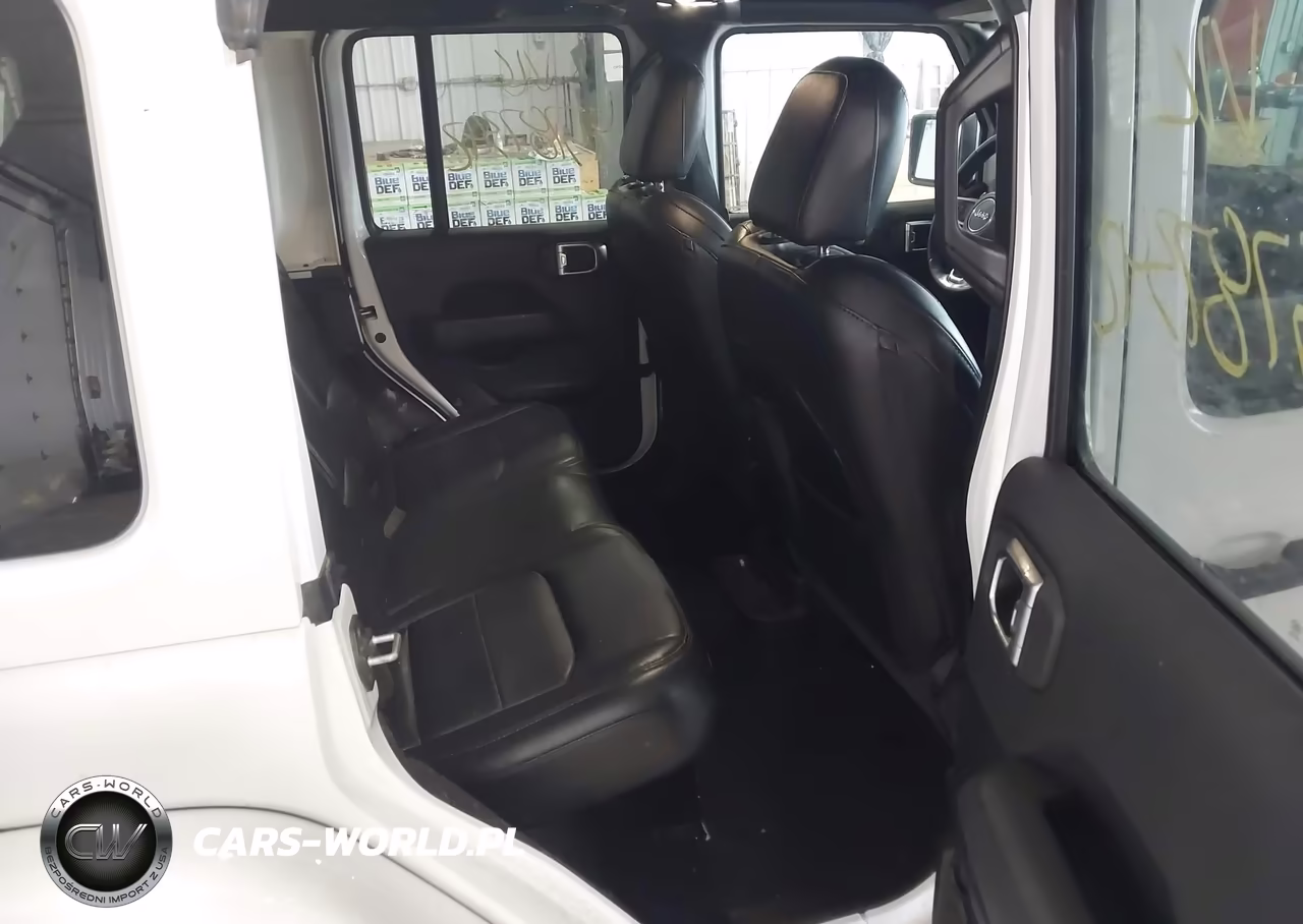 2022 Jeep Wrangler Unlimited Sahara Altitude 4X4 VIN:1C4HJXEG3NW112598 - 8