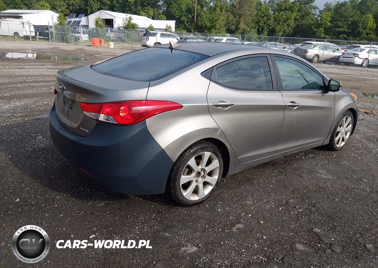 2013 Hyundai Elantra Limited VIN:5NPDH4AE9DH231564 - 4