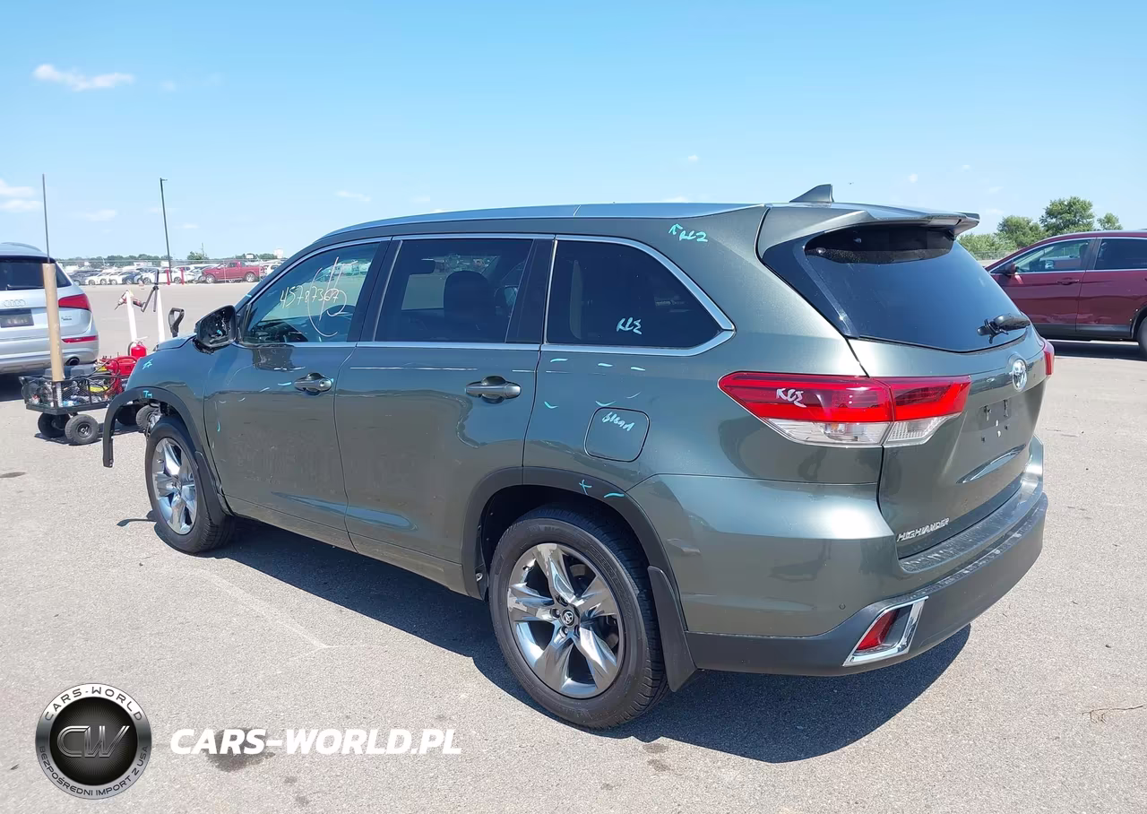 2019 Toyota Highlander Limited Platinum VIN:5TDDZRFH3KS987931 - 3