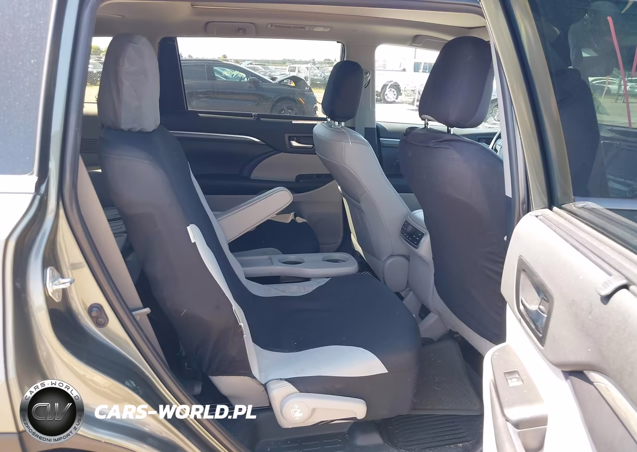 2019 Toyota Highlander Limited Platinum VIN:5TDDZRFH3KS987931 - 8
