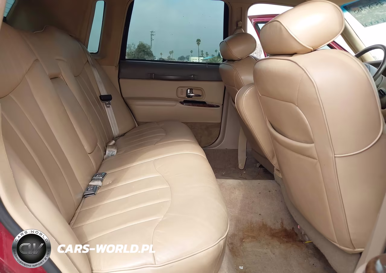 1997 Lincoln Town Car Executive VIN:1LNLM81W3VY688857 - 8