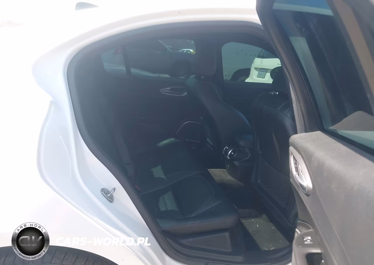 2020 Alfa Romeo Giulia Ti Sport Awd VIN:ZARFANBN7L7637708 - 8