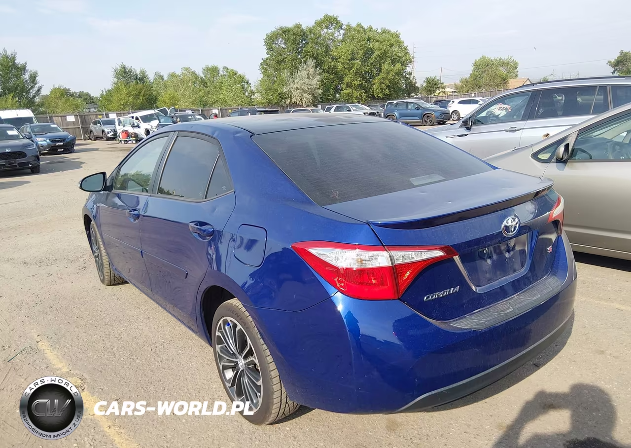 2015 Toyota Corolla S Plus VIN:5YFBURHE3FP279007 - 3