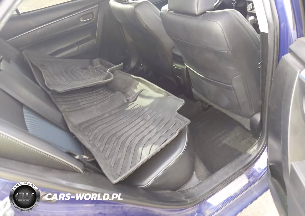2015 Toyota Corolla S Plus VIN:5YFBURHE3FP279007 - 8