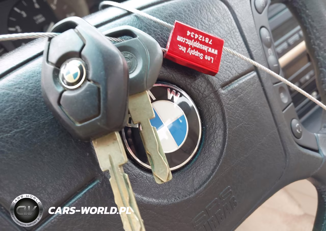 2000 BMW 528Ia VIN:WBADM6341YGU23354 - 11