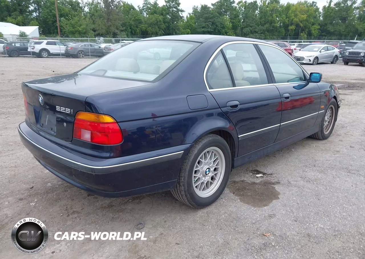 2000 BMW 528Ia VIN:WBADM6341YGU23354 - 4