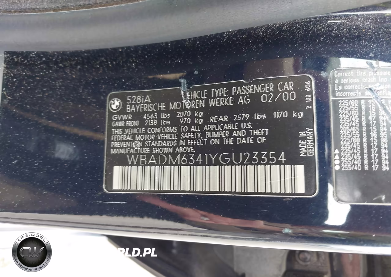 2000 BMW 528Ia VIN:WBADM6341YGU23354 - 9