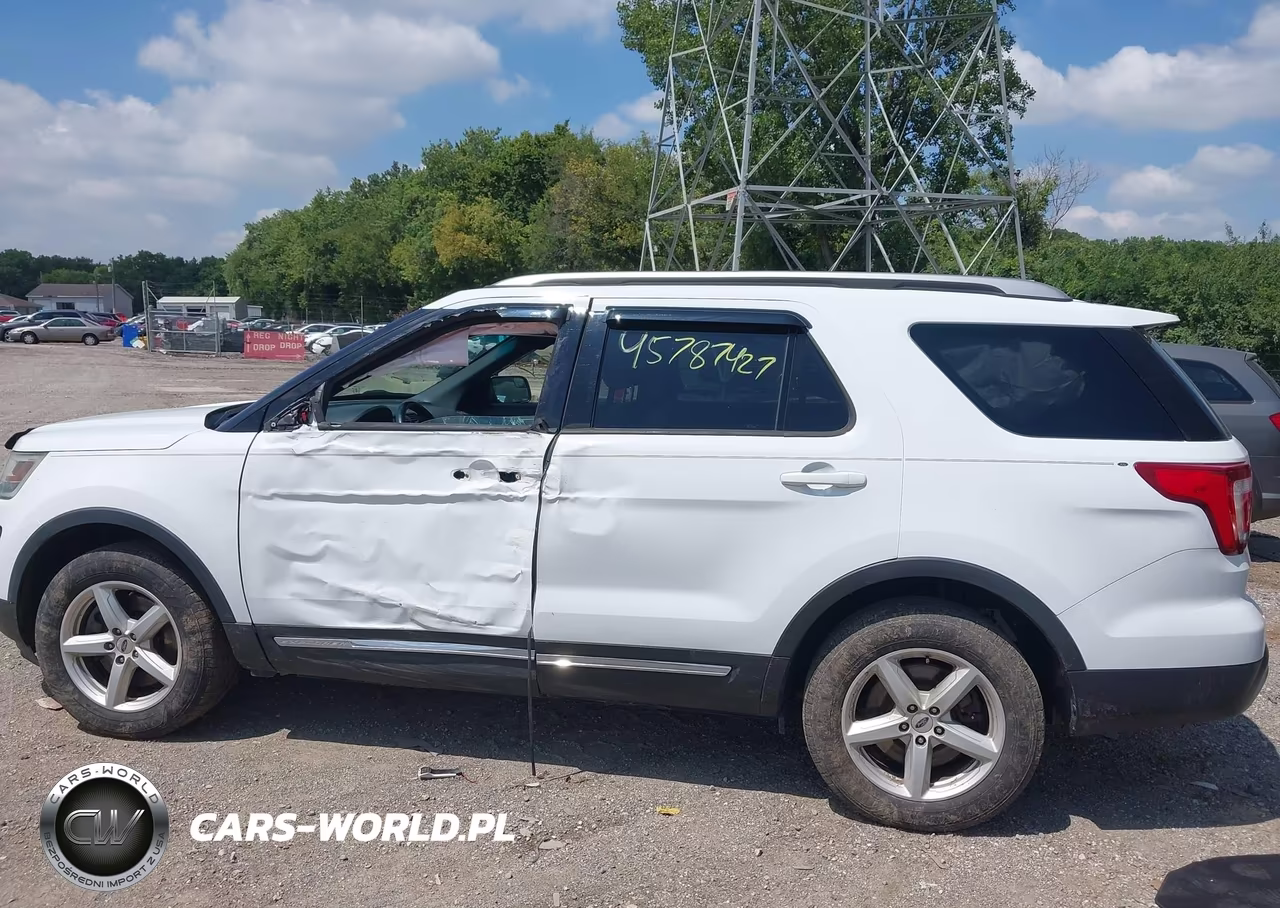 2016 Ford Explorer Xlt VIN:1FM5K8D88GGB50871 - 14