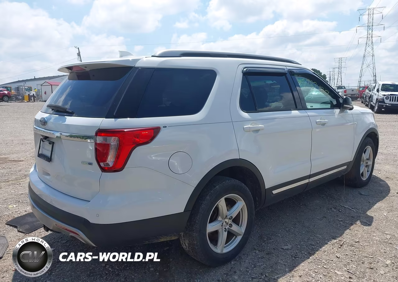 2016 Ford Explorer Xlt VIN:1FM5K8D88GGB50871 - 4