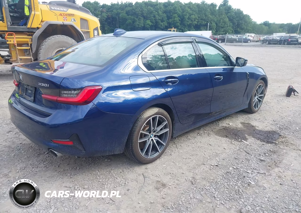 2019 BMW 330I xDrive VIN:WBA5R7C57KFH11237 - 4