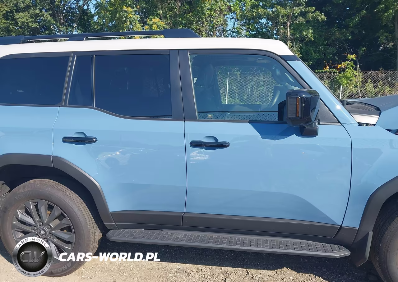 2025 Toyota Land Cruiser VIN:JTEABFAJ7SK049269 - 13