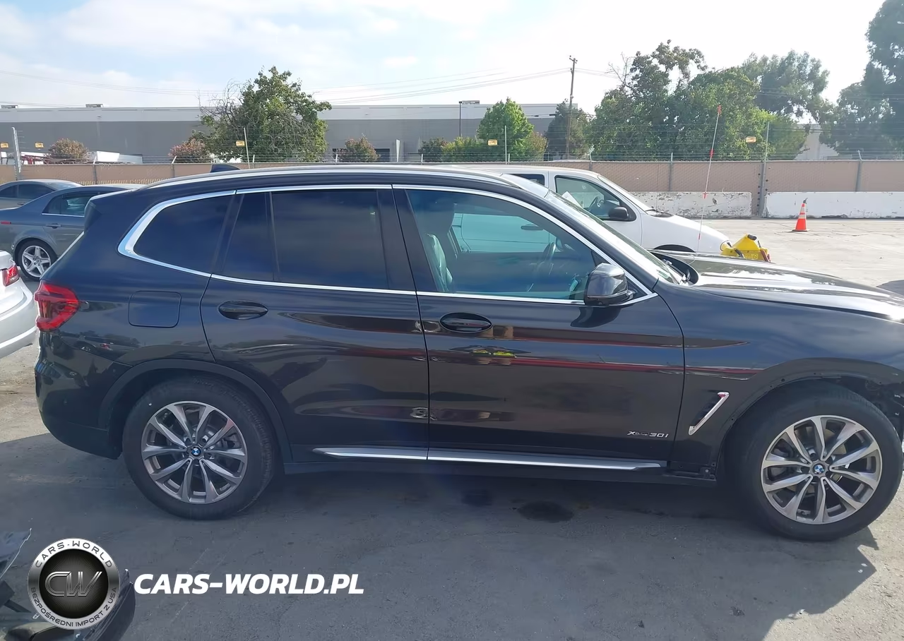 2018 BMW X3 xDrive30I VIN:5UXTR9C55JLD63314 - 14