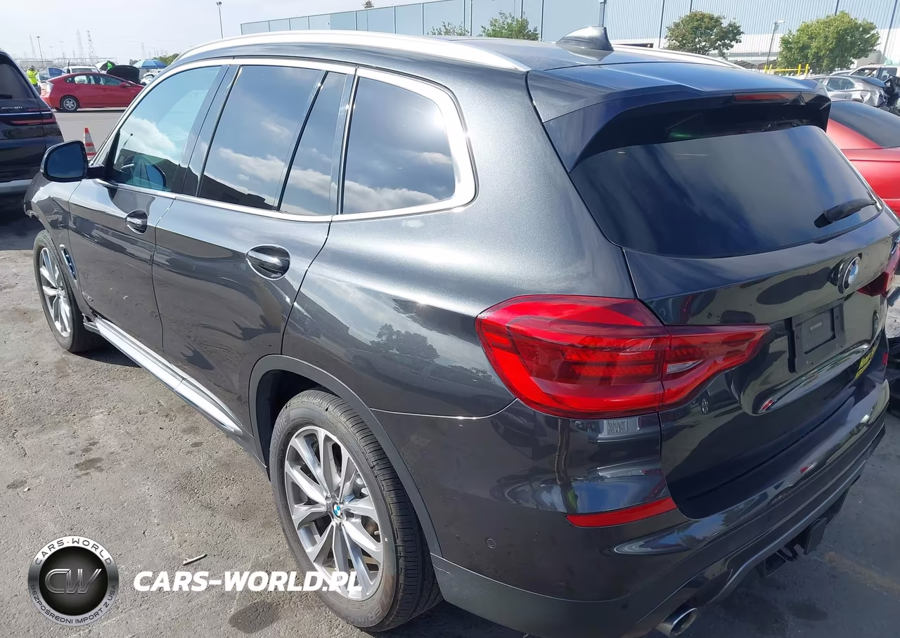 2018 BMW X3 xDrive30I VIN:5UXTR9C55JLD63314 - 3