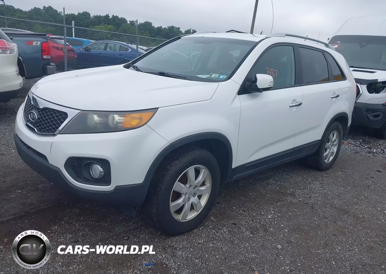 2011 Kia Sorento Lx VIN:5XYKT4A19BG131763 - 2