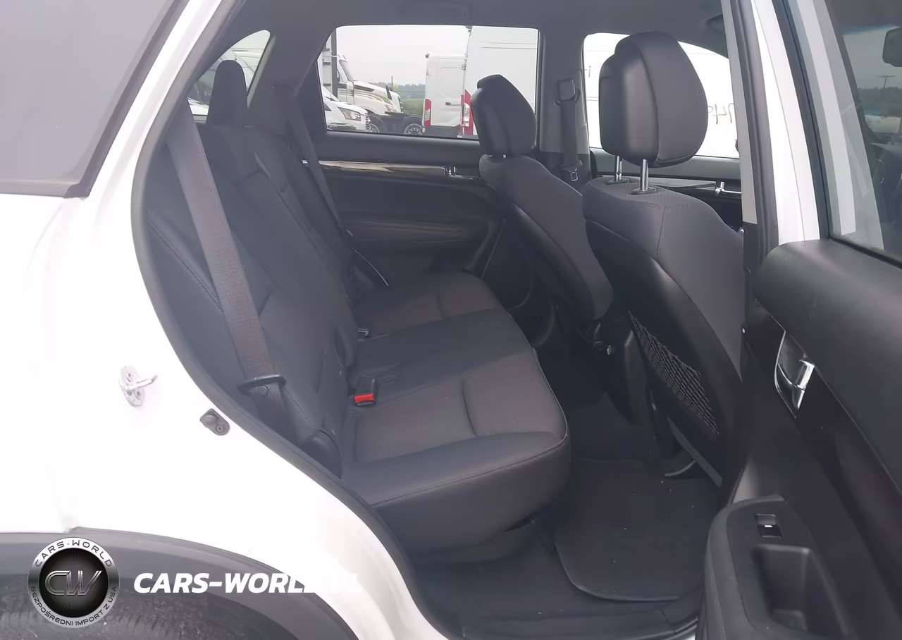 2011 Kia Sorento Lx VIN:5XYKT4A19BG131763 - 8