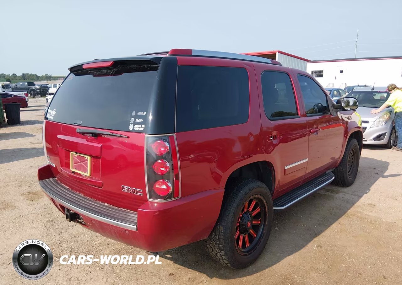 2012 GMC Yukon Denali VIN:1GKS2EEF5CR165205 - 4