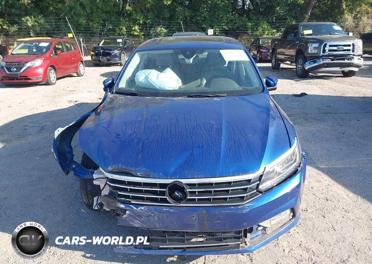 2017 Volkswagen Passat 1.8T Sel Premium VIN:1VWCT7A37HC054988 - 12