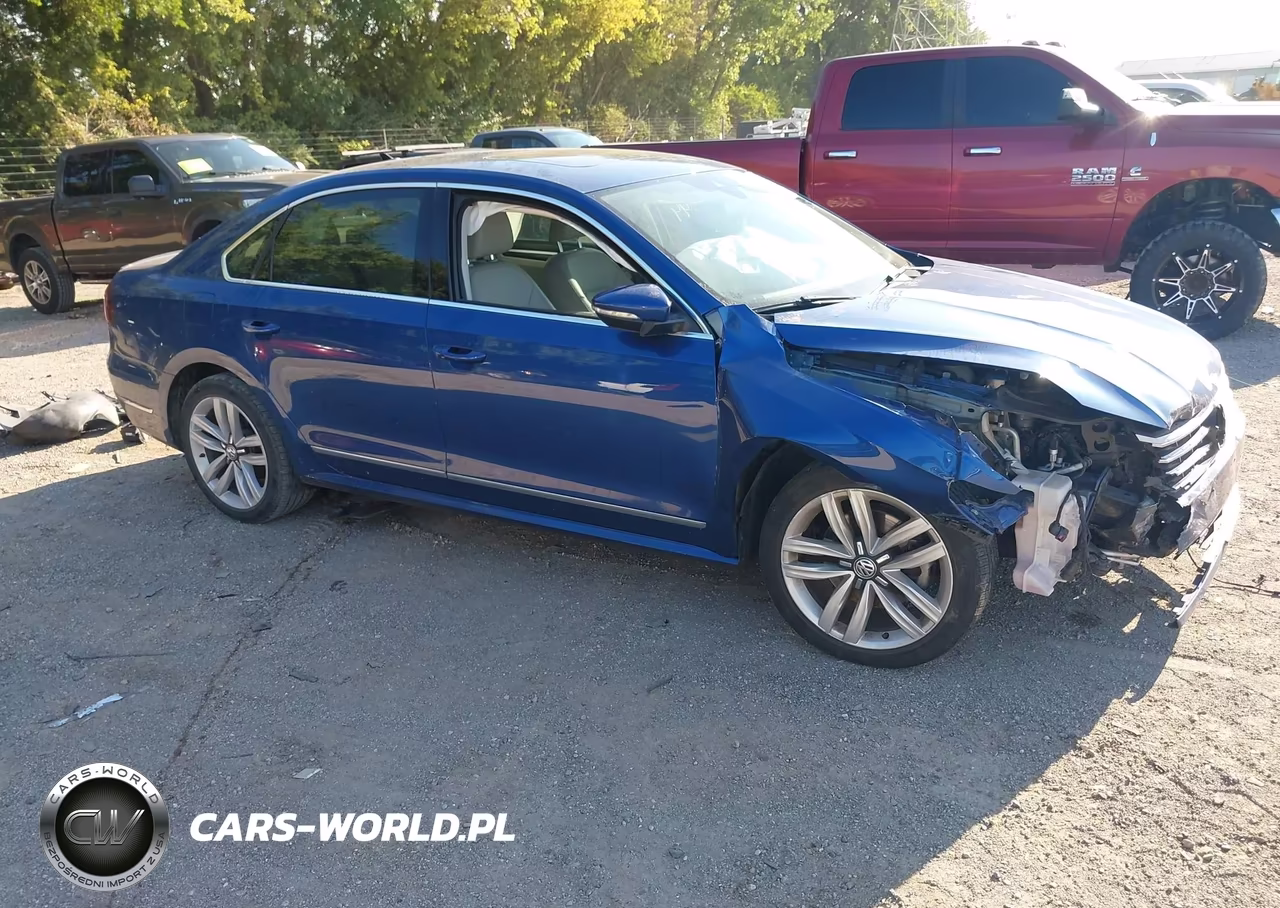 2017 Volkswagen Passat 1.8T Sel Premium VIN:1VWCT7A37HC054988 - 13