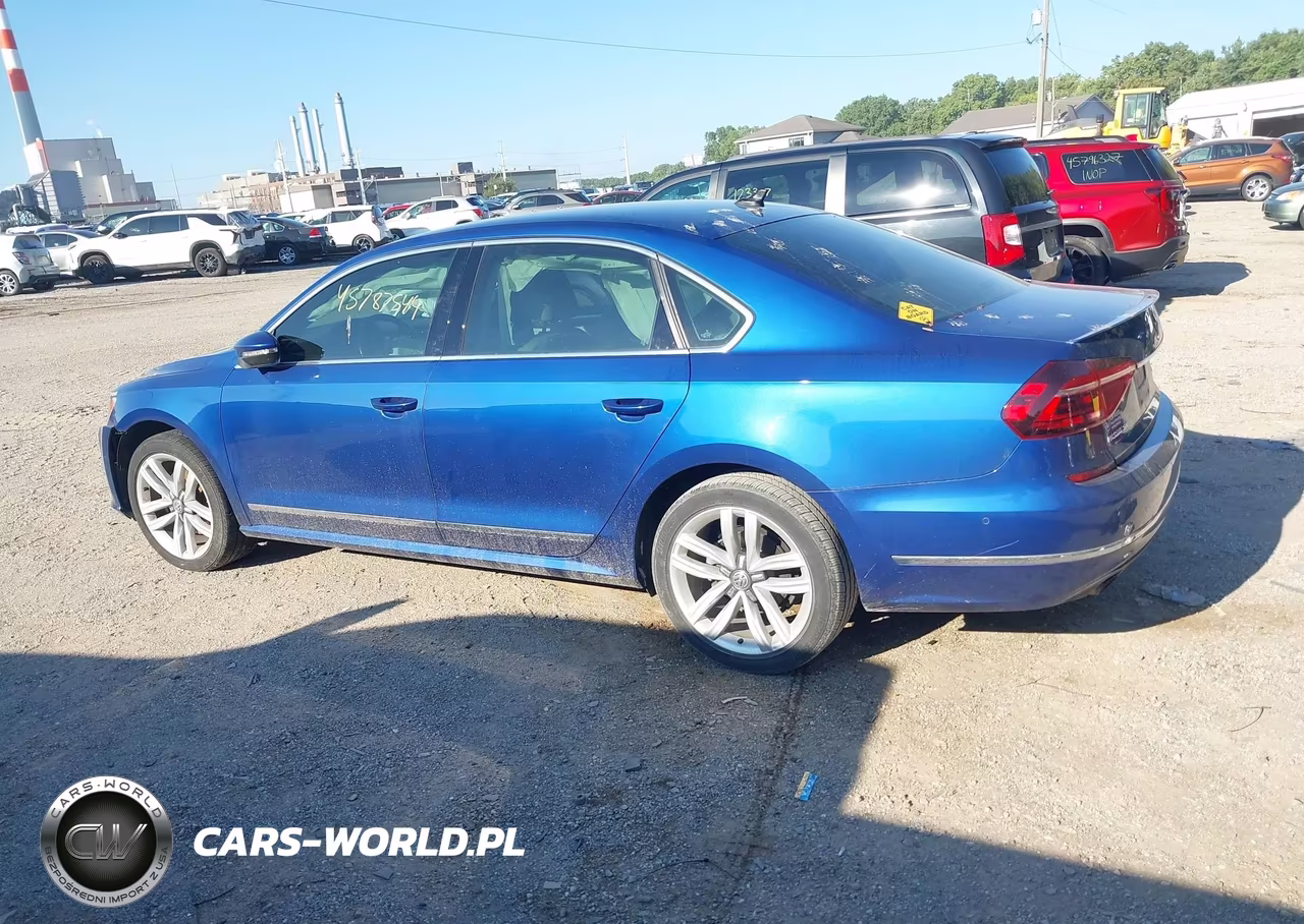 2017 Volkswagen Passat 1.8T Sel Premium VIN:1VWCT7A37HC054988 - 14