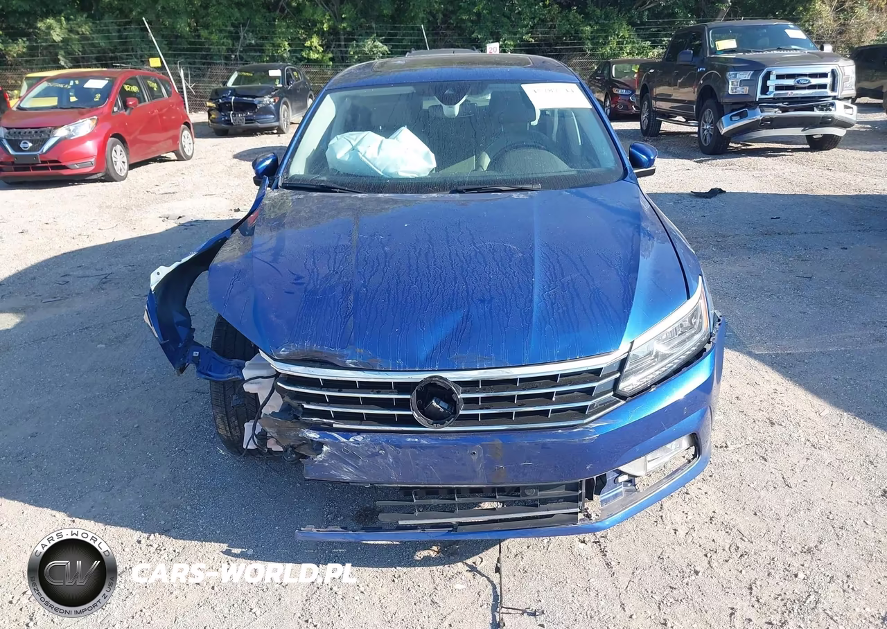2017 Volkswagen Passat 1.8T Sel Premium VIN:1VWCT7A37HC054988 - 17
