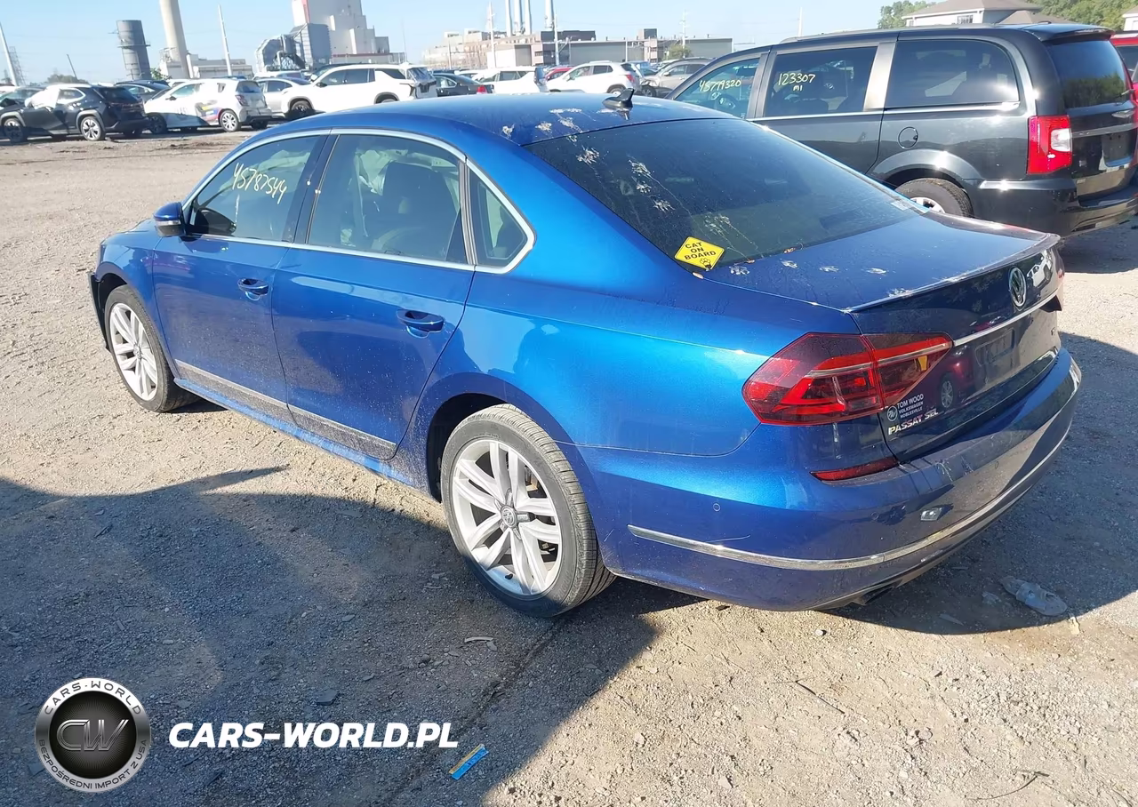 2017 Volkswagen Passat 1.8T Sel Premium VIN:1VWCT7A37HC054988 - 3