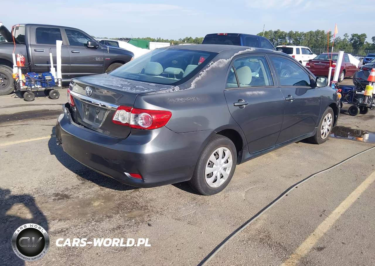 2013 Toyota Corolla L VIN:2T1BU4EE0DC944062 - 4