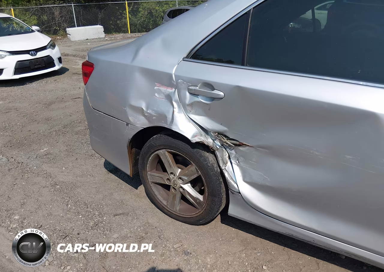 2012 Toyota Camry Se VIN:4T1BF1FK1CU533876 - 12