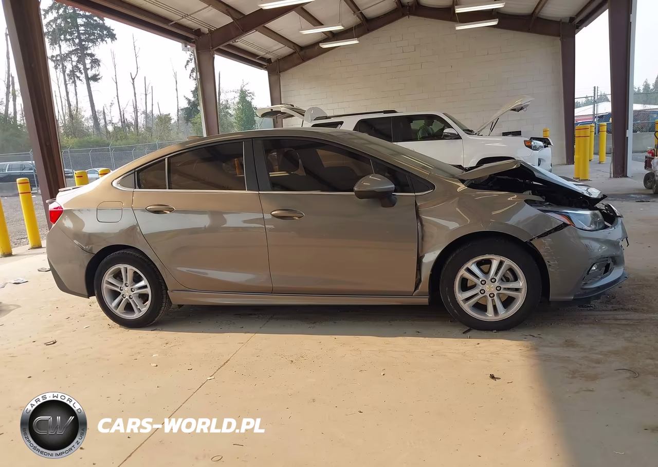 2018 Chevrolet Cruze Lt Auto VIN:1G1BE5SMXJ7224238 - 13