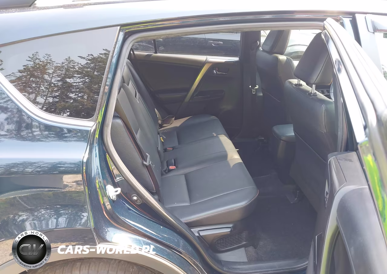 2018 Toyota Rav4 Hybrid Se VIN:JTMJJREV4JD252967 - 19