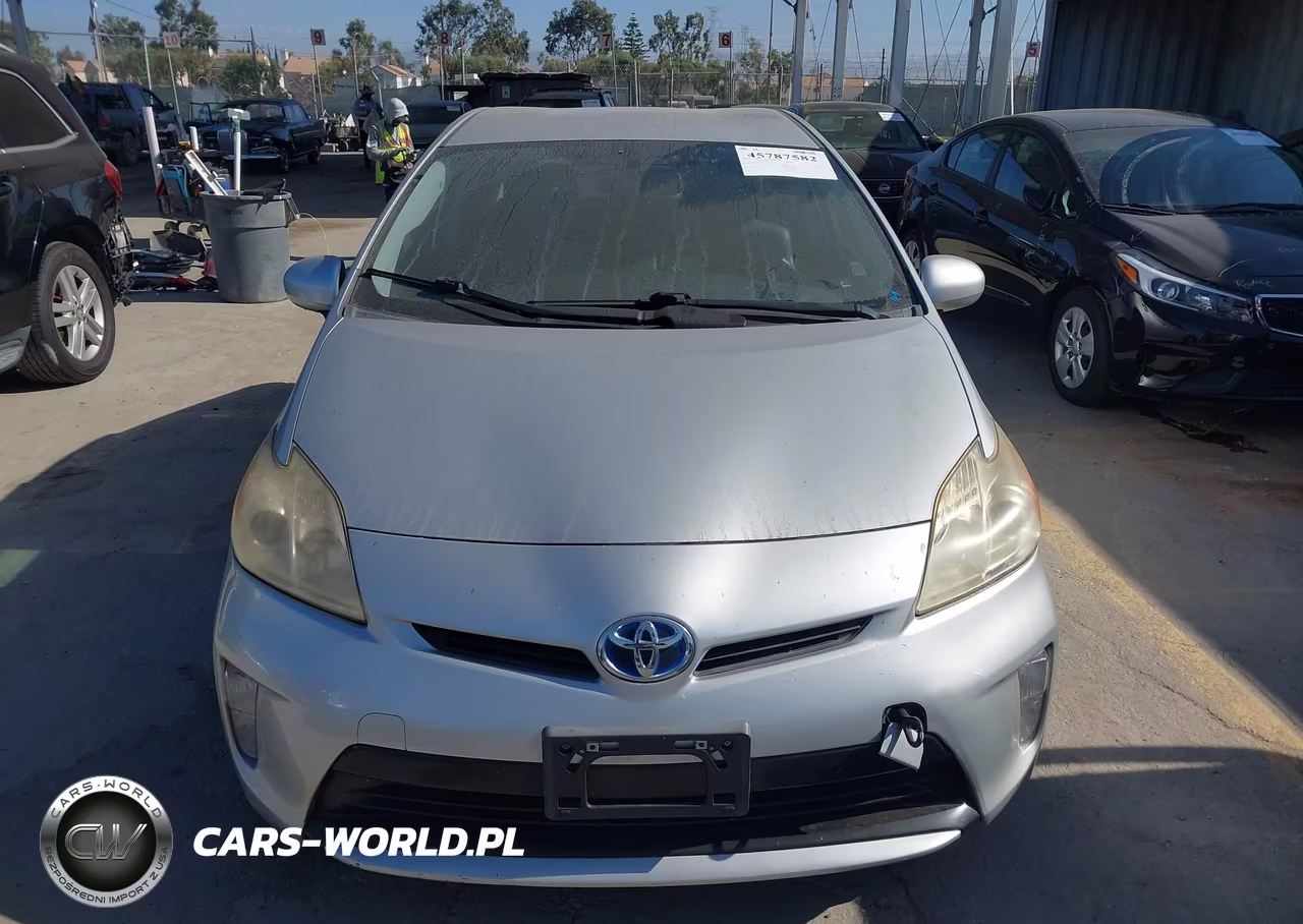 2013 Toyota Prius Four VIN:JTDKN3DU4D1675326 - 11