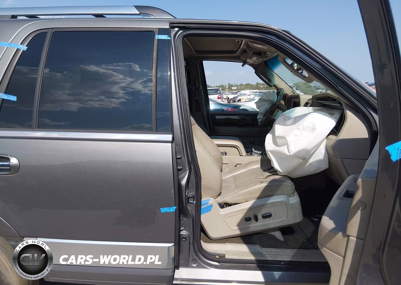 2010 Lincoln Navigator VIN:5LMJJ2H55AEJ00671 - 5