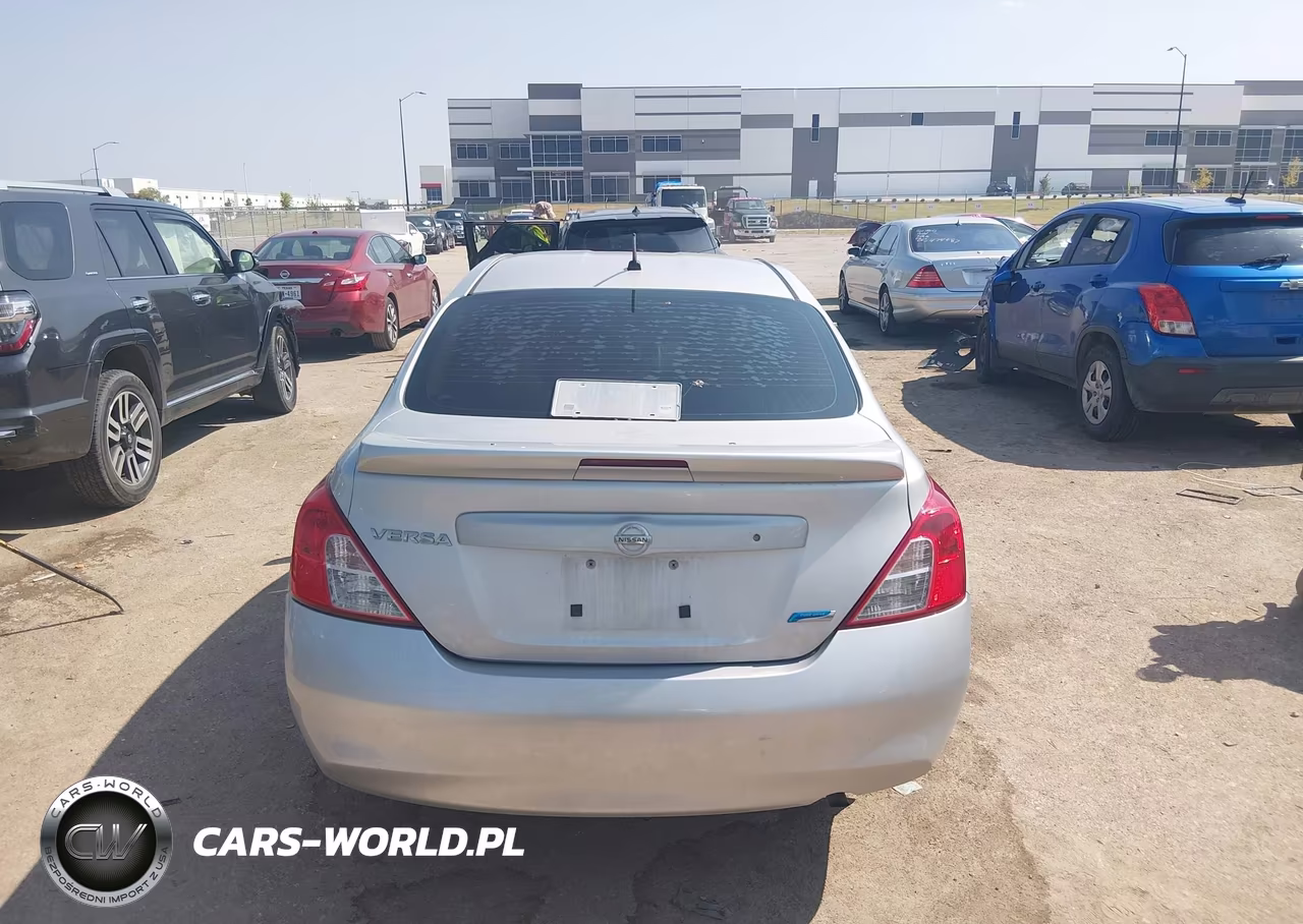 2014 Nissan Versa 1.6 S+ VIN:3N1CN7AP4EL804043 - 15